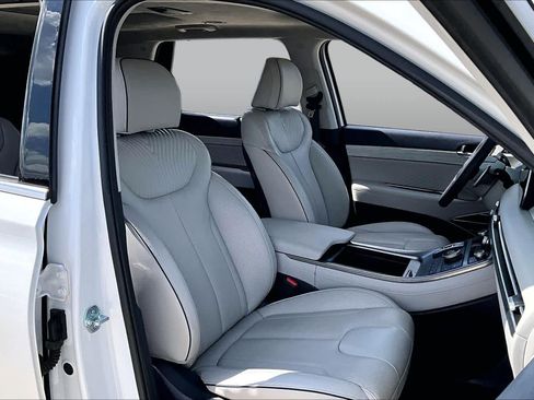 Used 2023 Hyundai Palisade Calligraphy FWD image 9