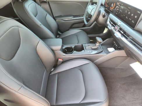 New 2026 Kia K4 EX FWD image 13
