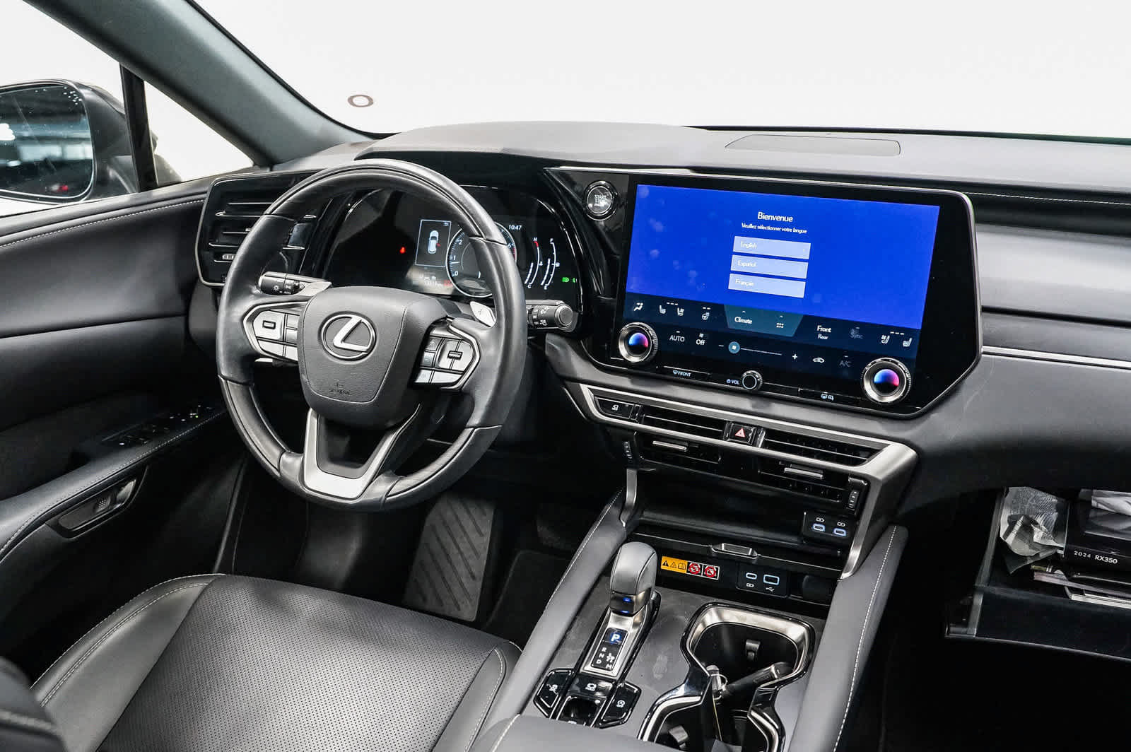 Used 2024 Lexus RX 350 Premium w/ Accessory Package (Z1) FWD image 12