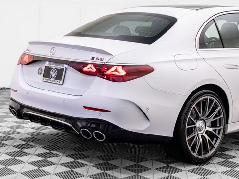 New 2026 Mercedes-Benz E 53 AMG e 4MATIC Sedan image 37