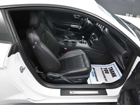 Used 2018 Ford Mustang GT Premium w/ GT Performance Package RWD image 22