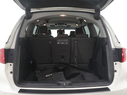 Used 2018 Honda Odyssey Touring image 19