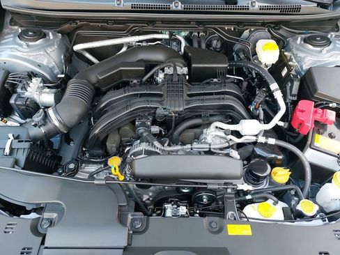 Used 2025 Subaru Crosstrek 2.0i Premium image 34