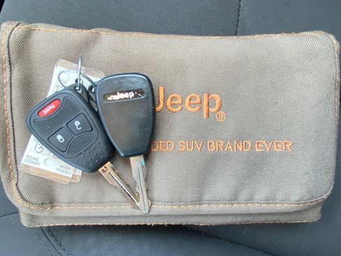 Used 2016 Jeep Wrangler Unlimited Sport w/ Quick Order Package 24S AWD/4WD image 33