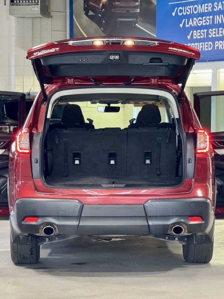 Used 2020 Subaru Ascent Premium w/ Convenience Package AWD/4WD image 9