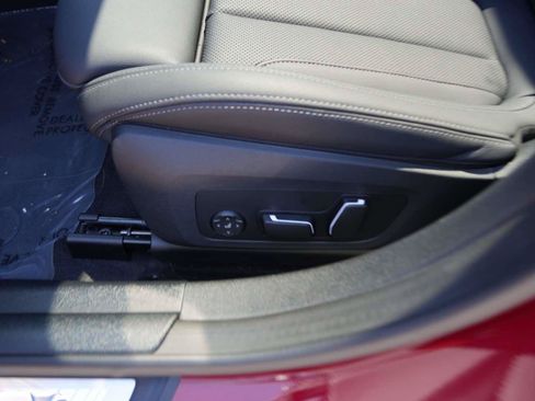 Used 2025 BMW M440i RWD image 15