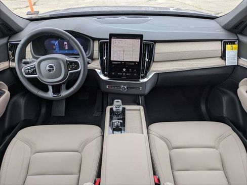 New 2026 Volvo XC90 B5 Plus w/ Protection Package AWD/4WD image 11