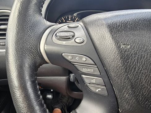 Used 2019 Nissan Pathfinder Platinum AWD/4WD image 27