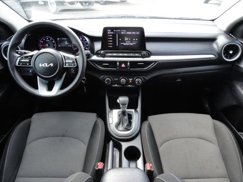 Used 2023 Kia Forte LXS FWD image 6