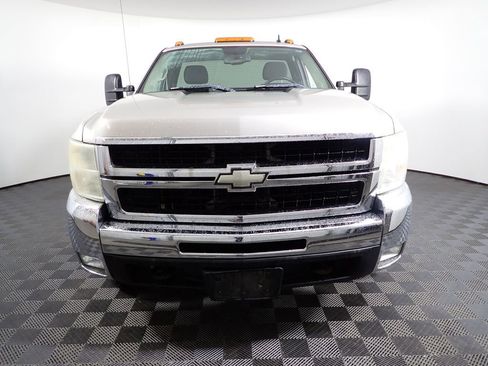 Used 2007 Chevrolet Silverado 2500 LT w/ Suspension Package, Off-Road AWD/4WD image 10