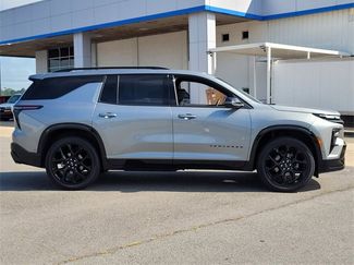 Used 2024 Chevrolet Traverse RS w/ LPO, Floor Liner Package video 2