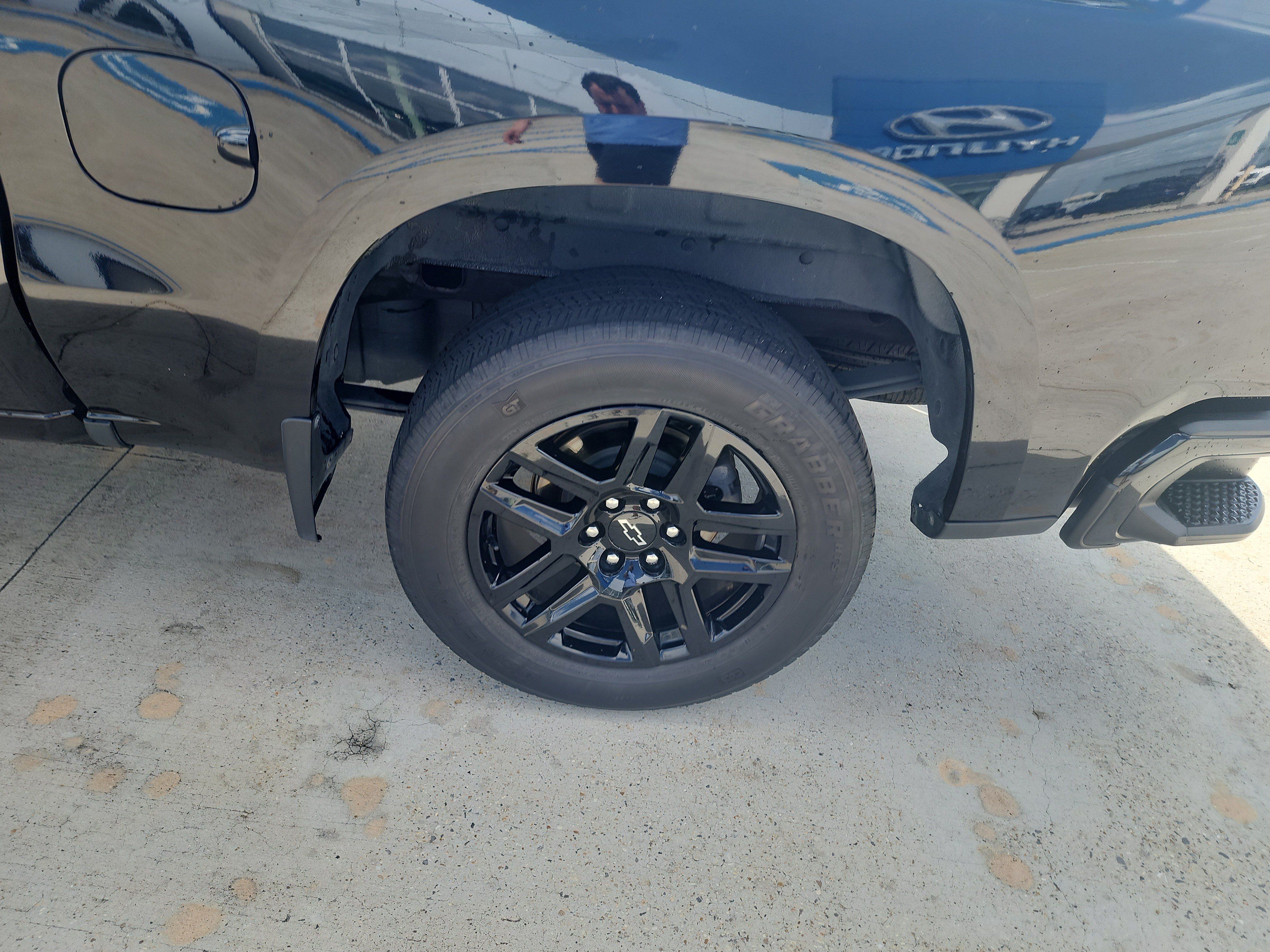 Used 2022 Chevrolet Silverado 1500 Custom w/ Rally Edition RWD image 15