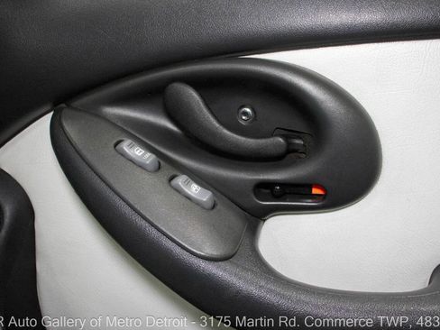 Used 1994 Pontiac Firebird Trans Am GT image 35