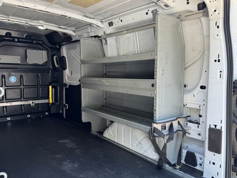 Used 2019 Ford Transit 250 130 Low Roof image 16