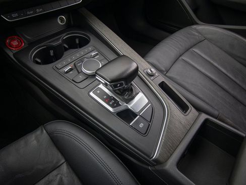 Used 2017 Audi A4 2.0T Ultra Premium w/ Convenience Package image 32