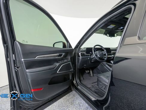 Used 2024 Kia Telluride SX Prestige X-Line AWD/4WD image 10