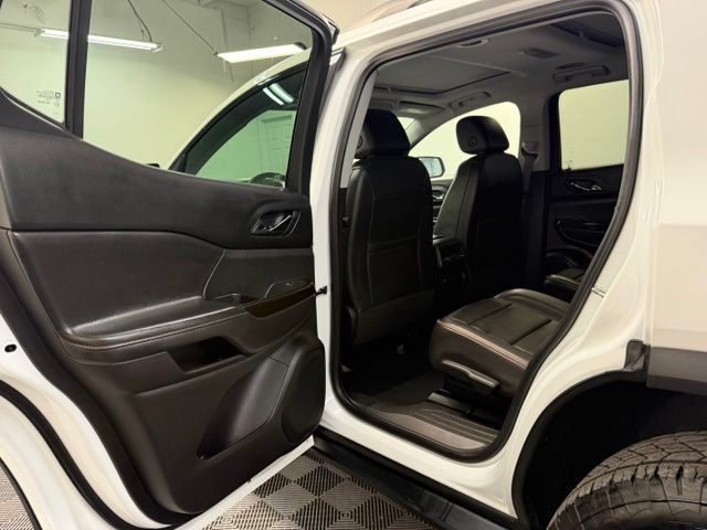 Used 2023 GMC Acadia AT4 w/ GMC Pro Grade Package AWD/4WD image 28