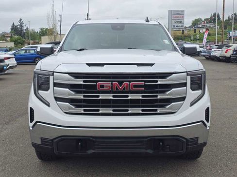 Used 2022 GMC Sierra 1500 SLE AWD/4WD image 8