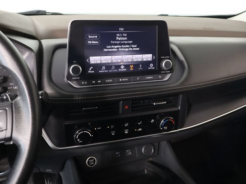 Used 2023 Nissan Rogue S AWD/4WD image 5