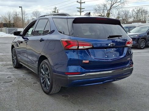 Used 2023 Chevrolet Equinox RS image 4