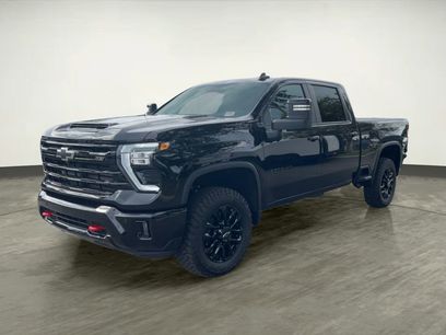 New 2025 Chevrolet Silverado 2500 LT w/ Trail Boss Package