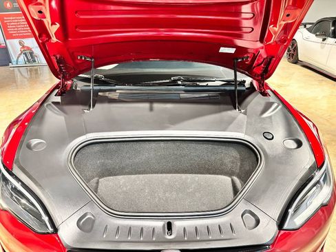 Used 2024 Tesla Model S Plaid image 4