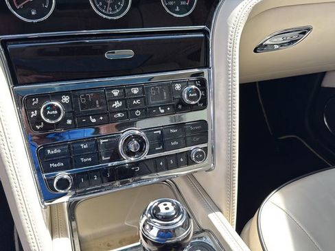 Used 2013 Bentley Mulsanne RWD image 48