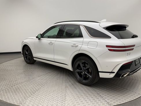 Certified 2026 Genesis GV70 3.5T Sport Prestige AWD/4WD image 4
