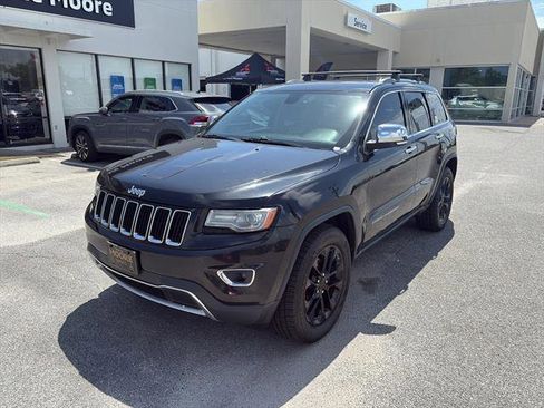 Used 2014 Jeep Grand Cherokee Limited w/ Luxury Group II image 3