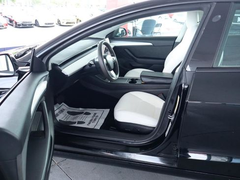 Used 2022 Tesla Model 3 RWD image 14