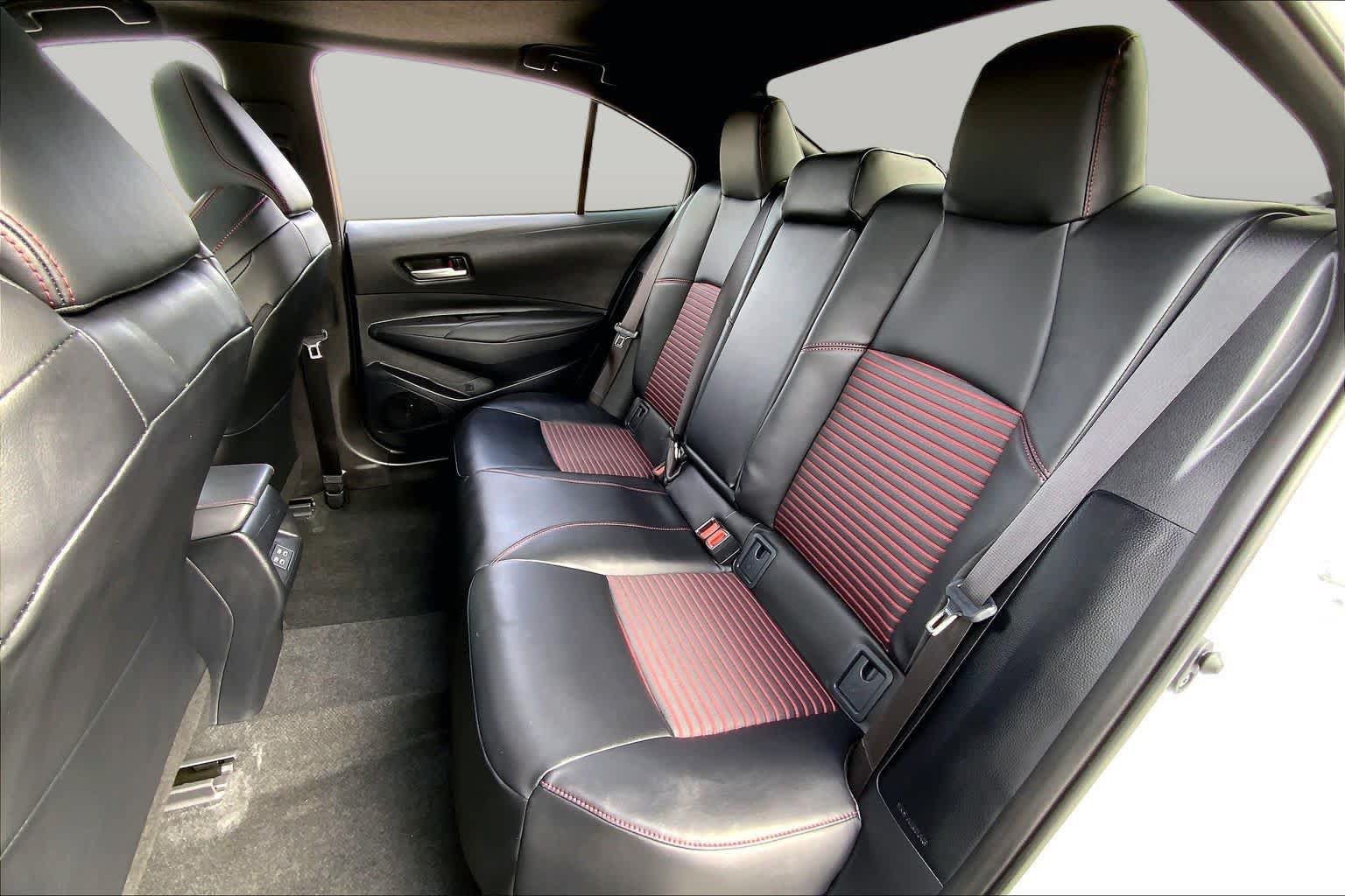 Used 2026 Toyota Corolla XSE FWD image 20