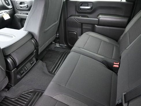 New 2026 Chevrolet Silverado 2500 Custom w/ Custom Value Package AWD/4WD image 19