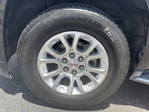 Used 2016 GMC Yukon SLE RWD image 11