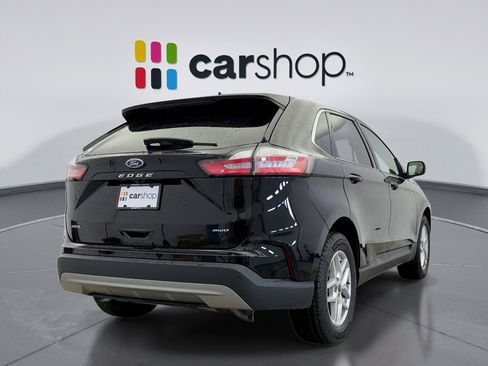 Used 2024 Ford Edge SEL image 5