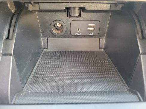 Used 2016 Subaru Legacy 2.5i Limited image 17