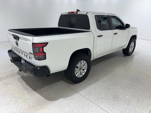 Used 2022 Nissan Frontier S w/ Technology Package image 5