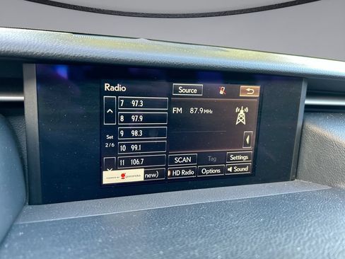 Used 2016 Lexus IS 350 w/ F Sport Package RWD image 23