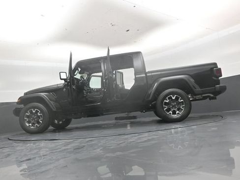 New 2026 Jeep Gladiator Sport AWD/4WD image 53