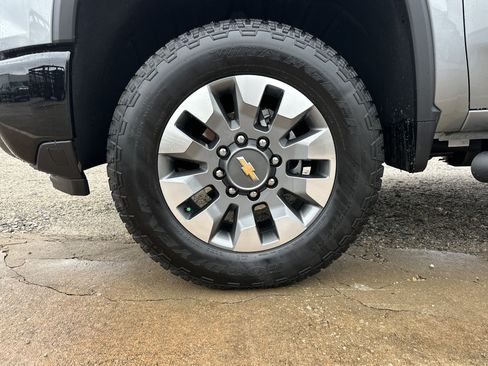 Certified 2026 Chevrolet Silverado 2500 Custom w/ Custom Value Package AWD/4WD image 12