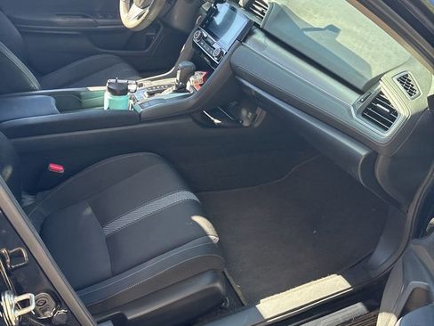 Used 2017 Honda Civic EX image 7