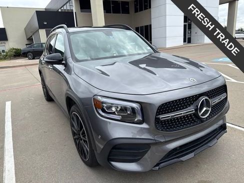Used 2023 Mercedes-Benz GLB 250 image 1