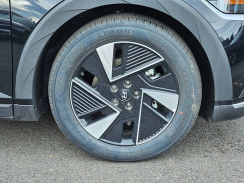 New 2025 Hyundai Ioniq 5 SEL image 9