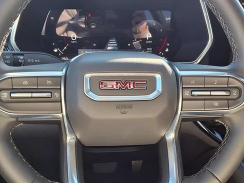 New 2026 GMC Canyon Elevation RWD image 19