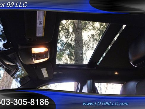 Used 2017 Jeep Grand Cherokee SRT image 3