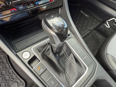 New 2026 Volkswagen Jetta SE image 21