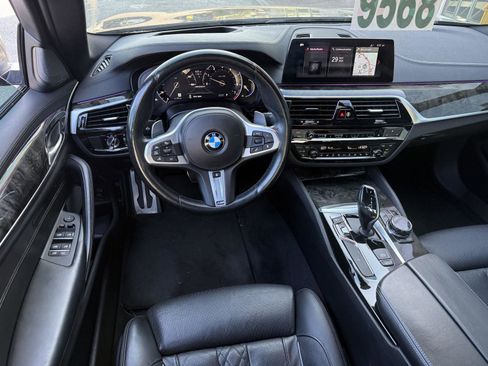 Used 2018 BMW M550i xDrive AWD/4WD image 14