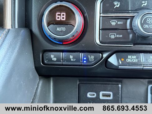 Used 2022 Chevrolet Suburban High Country AWD/4WD image 29