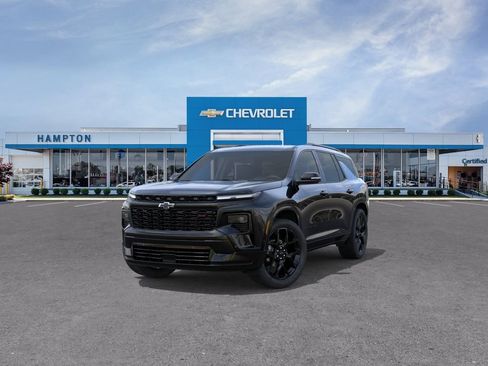 New 2026 Chevrolet Traverse RS w/ LPO, Floor Liner Package FWD image 8