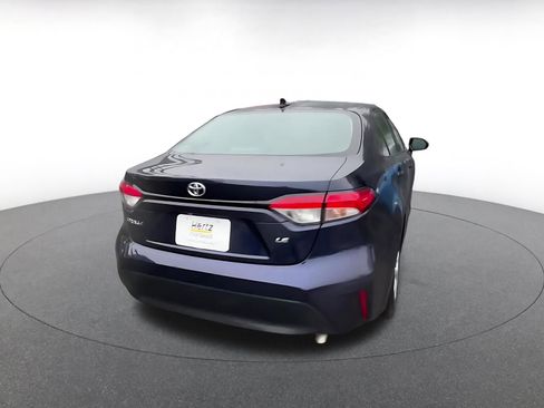 Used 2025 Toyota Corolla LE image 12