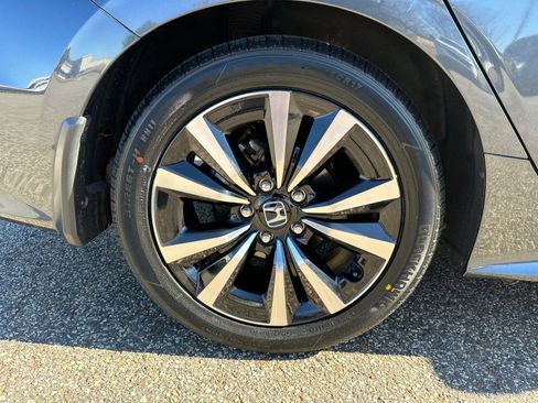 Used 2024 Honda Civic EX image 17